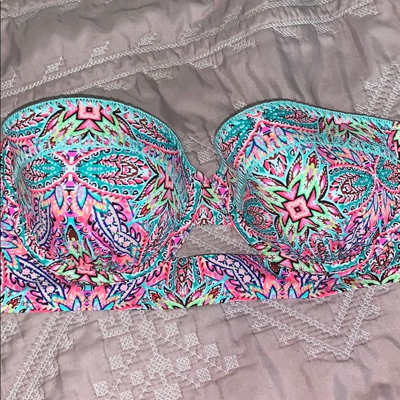 Shade & Shore Other - bikini Top